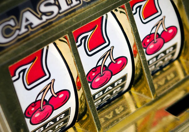 Slot game interface on jos777 slot showing Aviator, Sweet Bonanza, and Gates of Olympus titles